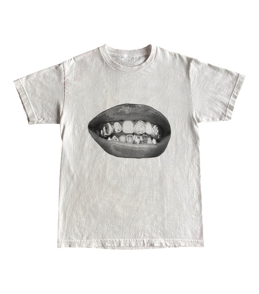 Mouth Tee